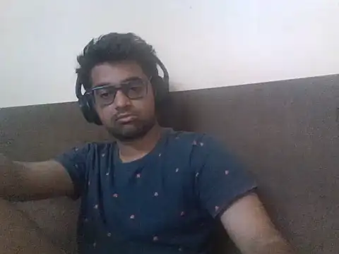 Snapshot of GOJO_1 chatting on September 24, 2025, 3:32 am GOJO 1 online show from September 24, 2025, 3:32 am