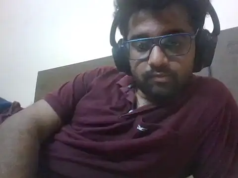 Snapshot of GOJO_1 chatting on October 3, 2025, 2:03 pm GOJO 1 online show from October 3, 2025, 2:03 pm