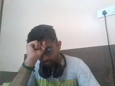 Snapshot of GOJO_1 chatting on November 7, 2025, 6:13 am GOJO 1 online show from November 7, 2025, 6:13 am