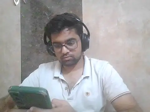 Snapshot of GOJO_1 chatting on February 6, 2026, 4:43 pm GOJO 1 online show from February 6, 2026, 4:43 pm