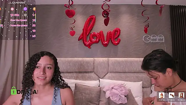 Snapshot of alondraandsweet1 chatting on February 10, 2026, 8:02 pm alondraandsweet1 online show from February 10, 2026, 8:02 pm