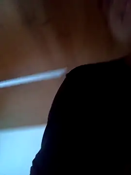 CARITOMIO online show from November 22, 2025, 6:51 pm