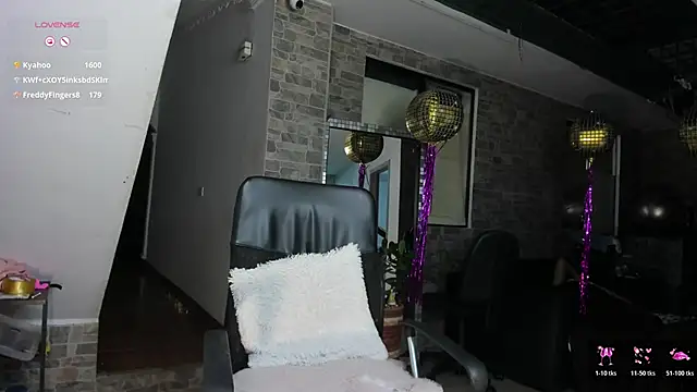  SARAI DUPONT online show from February 3, 2026, 1:15 am