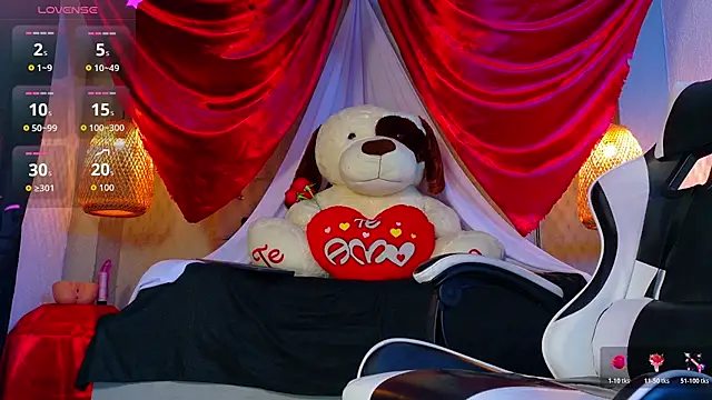 Snapshot of Thaiel_Fosteer chatting on February 15, 2026, 7:51 am Thaiel Fosteer online show from February 15, 2026, 7:51 am