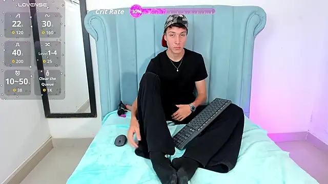 LittleDanny  online show from February 13, 2026, 8:38 pm