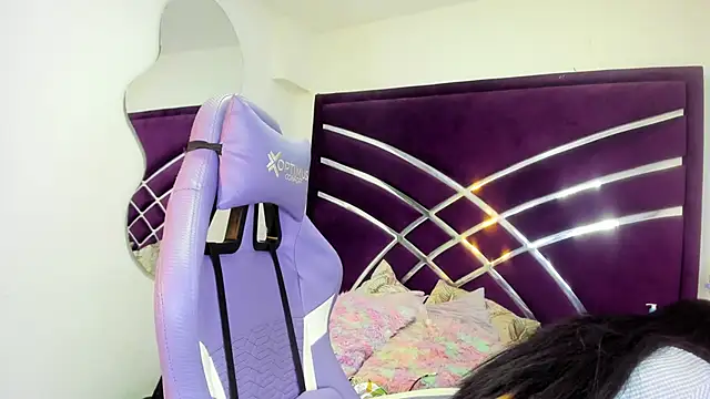 babilett online show from February 25, 2026, 9:57 pm