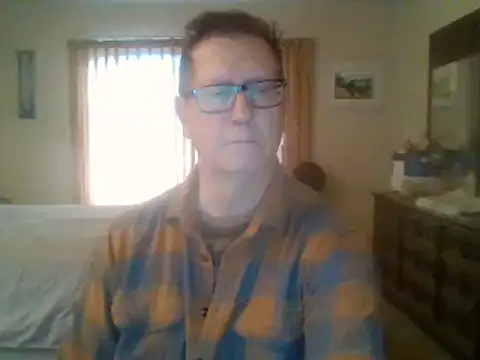 Snapshot of camminmichaellll chatting on December 14, 2024, 5:58 pm camminmichaellll online show from December 14, 2024, 5:58 pm