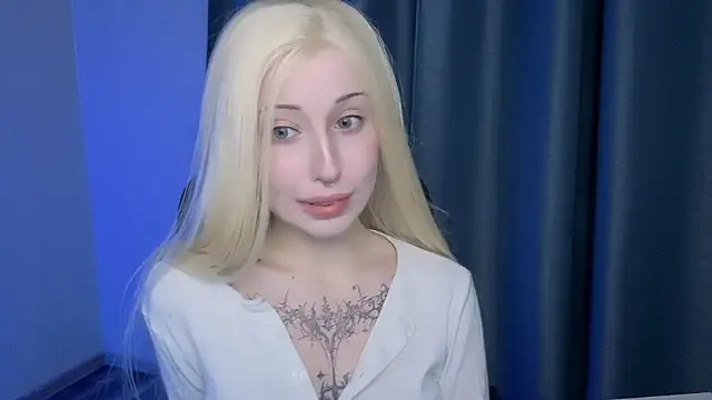 Snapshot of YukiMisa chatting on March 3, 2026, 5:30 pm YukiMisa online show from March 3, 2026, 5:30 pm