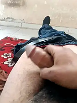 Snapshot of Shekoooooooo9oooo chatting on March 4, 2026, 2:23 pm Shekoooooooo9oooo online show from March 4, 2026, 2:23 pm