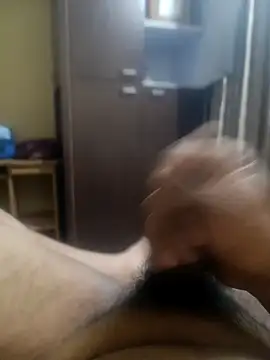 Snapshot of bobby3374 chatting on January 18, 2026, 5:39 pm bobby3374 online show from January 18, 2026, 5:39 pm