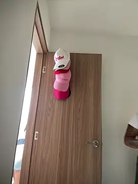 Snapshot of Sophie_Dreamss chatting on February 23, 2026, 8:06 pm Sophie Dreamss online show from February 23, 2026, 8:06 pm