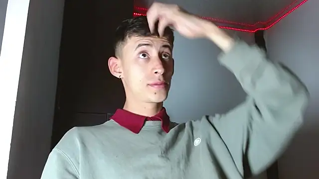 Snapshot of Emil_prl chatting on October 6, 2025, 3:37 am Emil prl online show from October 6, 2025, 3:37 am