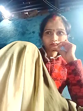 Jooli xx online show from February 8, 2026, 11:46 am