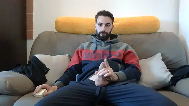 Amicisegreti online show from February 16, 2026, 7:26 am