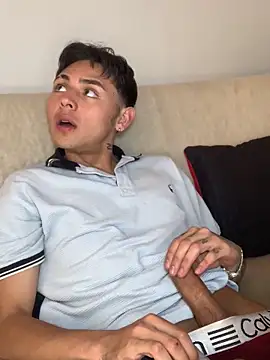 Snapshot of Vittorio_19 chatting on September 11, 2025, 7:47 pm Vittorio 19 online show from September 11, 2025, 7:47 pm