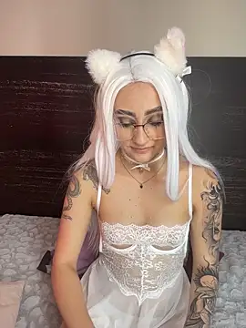 Snapshot of sharlot24 chatting on February 7, 2026, 3:10 am sharlot24 online show from February 7, 2026, 3:10 am