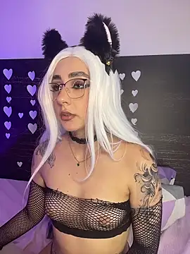 Snapshot of sharlot24 chatting on February 15, 2026, 3:14 am sharlot24 online show from February 15, 2026, 3:14 am