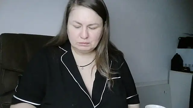 Snapshot of MartaXLove chatting on February 6, 2026, 10:40 am MartaXLove online show from February 6, 2026, 10:40 am