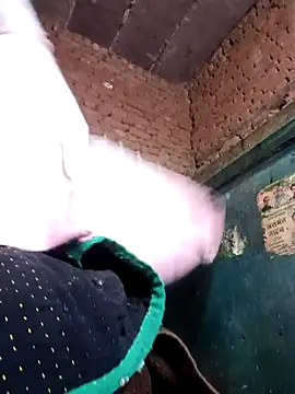 Snapshot of Rashili_jaan chatting on February 4, 2026, 4:35 pm Rashili jaan online show from February 4, 2026, 4:35 pm