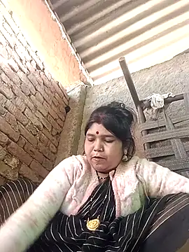 Snapshot of Rashili_jaan chatting on February 17, 2026, 3:58 am Rashili jaan online show from February 17, 2026, 3:58 am