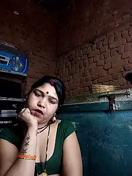 Snapshot of Rashili_jaan chatting on February 25, 2026, 3:43 pm Rashili jaan online show from February 25, 2026, 3:43 pm