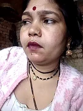 Snapshot of Rashili_jaan chatting on February 28, 2026, 12:33 am Rashili jaan online show from February 28, 2026, 12:33 am