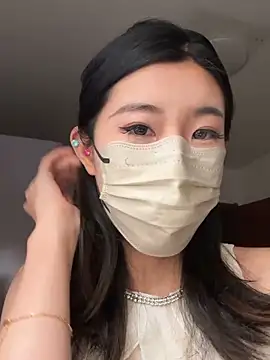 Snapshot of Lulu125216 chatting on February 7, 2026, 4:54 pm Lulu125216 online show from February 7, 2026, 4:54 pm