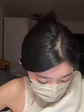 Snapshot of Lulu125216 chatting on February 25, 2026, 2:37 pm Lulu125216 online show from February 25, 2026, 2:37 pm