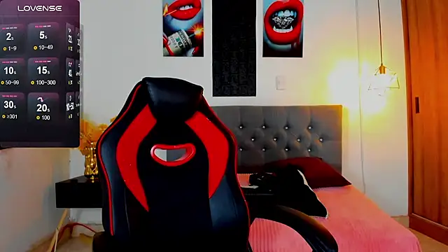 Snapshot of Nicolas_James_Sc chatting on February 11, 2026, 2:44 pm Nicolas James Sc online show from February 11, 2026, 2:44 pm