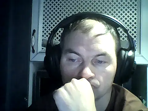 Snapshot of SummerArthur chatting on September 25, 2025, 6:11 pm SummerArthur online show from September 25, 2025, 6:11 pm