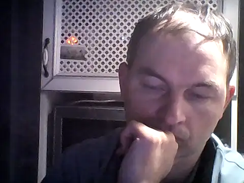 Snapshot of SummerArthur chatting on October 1, 2025, 4:46 pm SummerArthur online show from October 1, 2025, 4:46 pm