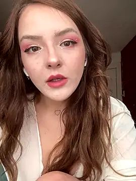 Snapshot of -Meowy- chatting on September 15, 2025, 10:37 am -Meowy- online show from September 15, 2025, 10:37 am