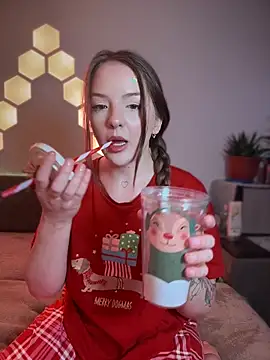 Snapshot of -Meowy- chatting on December 14, 2025, 8:46 pm -Meowy- online show from December 14, 2025, 8:46 pm