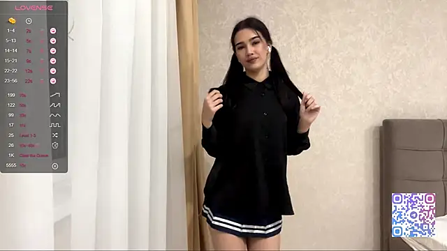 AuraJefcoat online show from November 25, 2025, 3:12 pm