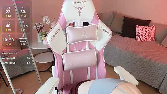 Snapshot of Sweetie_Hope chatting on March 1, 2026, 4:53 pm Sweetie Hope online show from March 1, 2026, 4:53 pm