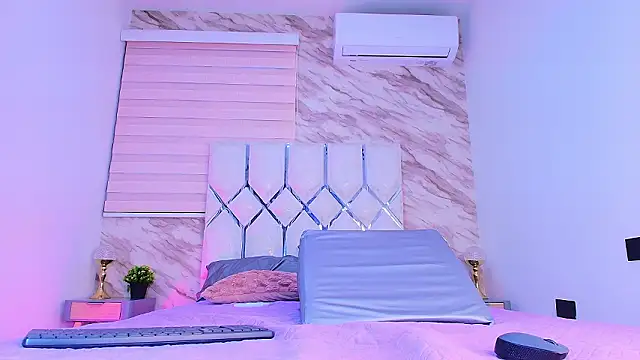 collet 1 online show from February 28, 2026, 11:55 am