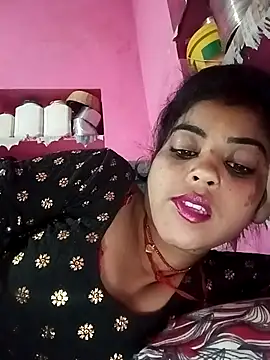 Snapshot of Yatiksha_Beby chatting on February 2, 2026, 4:38 pm Yatiksha Beby online show from February 2, 2026, 4:38 pm