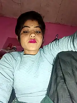 Snapshot of Yatiksha_Beby chatting on February 3, 2026, 11:59 am Yatiksha Beby online show from February 3, 2026, 11:59 am