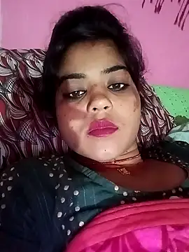 Snapshot of Yatiksha_Beby chatting on March 2, 2026, 10:38 pm Yatiksha Beby online show from March 2, 2026, 10:38 pm