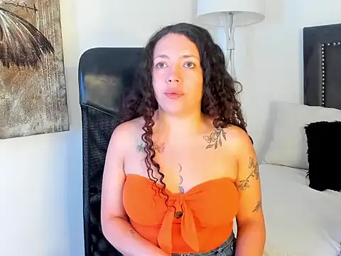 RubyStrong online show from February 12, 2026, 1:50 pm