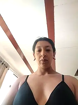 Coralaine 96 online show from September 11, 2025, 3:01 pm