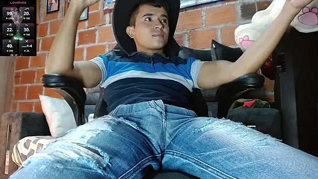 Snapshot of DayroDuran chatting on February 8, 2026, 7:50 pm DayroDuran online show from February 8, 2026, 7:50 pm