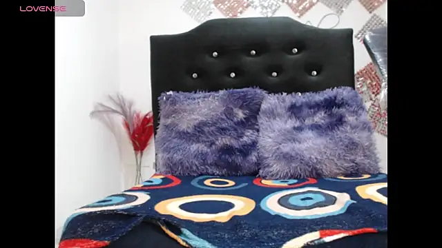 Snapshot of jatzibe_hot_93 chatting on February 10, 2026, 2:21 pm jatzibe hot 93 online show from February 10, 2026, 2:21 pm