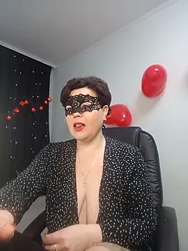 Snapshot of EllaLove2277 chatting on February 11, 2026, 7:13 am EllaLove2277 online show from February 11, 2026, 7:13 am