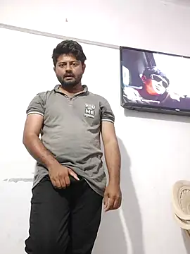 Snapshot of urhotboymeet chatting on December 20, 2025, 12:01 pm urhotboymeet online show from December 20, 2025, 12:01 pm