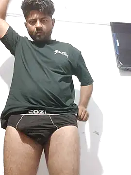 Snapshot of urhotboymeet chatting on February 22, 2026, 5:55 pm urhotboymeet online show from February 22, 2026, 5:55 pm