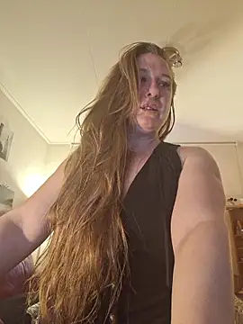 Snapshot of MazySunny chatting on January 17, 2026, 9:40 pm MazySunny online show from January 17, 2026, 9:40 pm