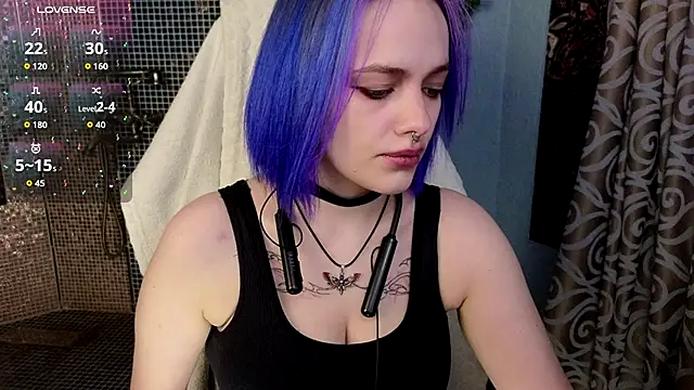 Snapshot of Eniferi chatting on January 19, 2026, 9:13 am Eniferi online show from January 19, 2026, 9:13 am