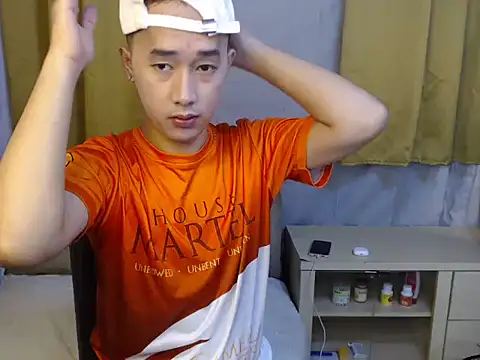 Snapshot of mr_chandy chatting on September 19, 2025, 11:00 am mr chandy online show from September 19, 2025, 11:00 am