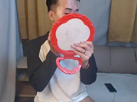 Snapshot of mr_chandy chatting on October 10, 2025, 10:47 am mr chandy online show from October 10, 2025, 10:47 am